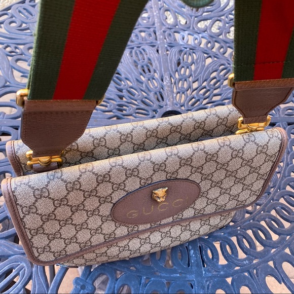 SOLD Gucci Supreme Neo Vintage Messenger Bag - Picture 7 of 16